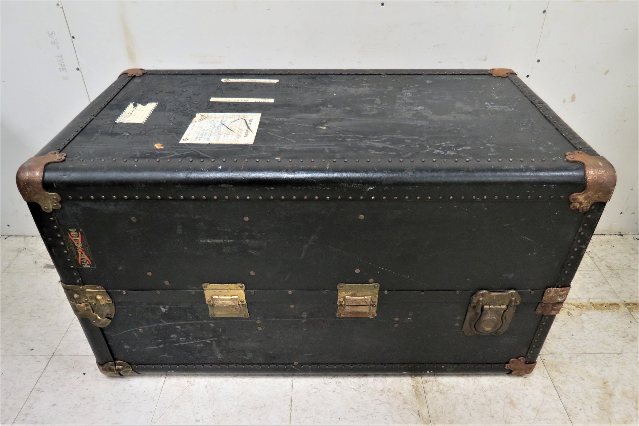 Vintage Hartmann Cushion Top Wardrobe Trunk – No. 7 Pickery Place