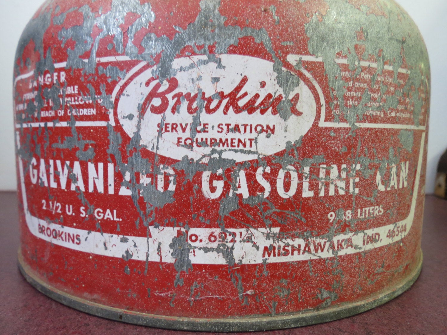 Vintage Brookins Galvanized Gasoline Can 2.5 Gallons – No. 7 Pickery Place